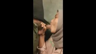 Jilbab Diminta BJ Sebelum Tidur Nurut Tanpa Protes HD