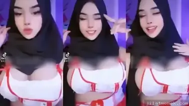 Pamer Area Sensitif Paling Becek Ganjeng Banget
